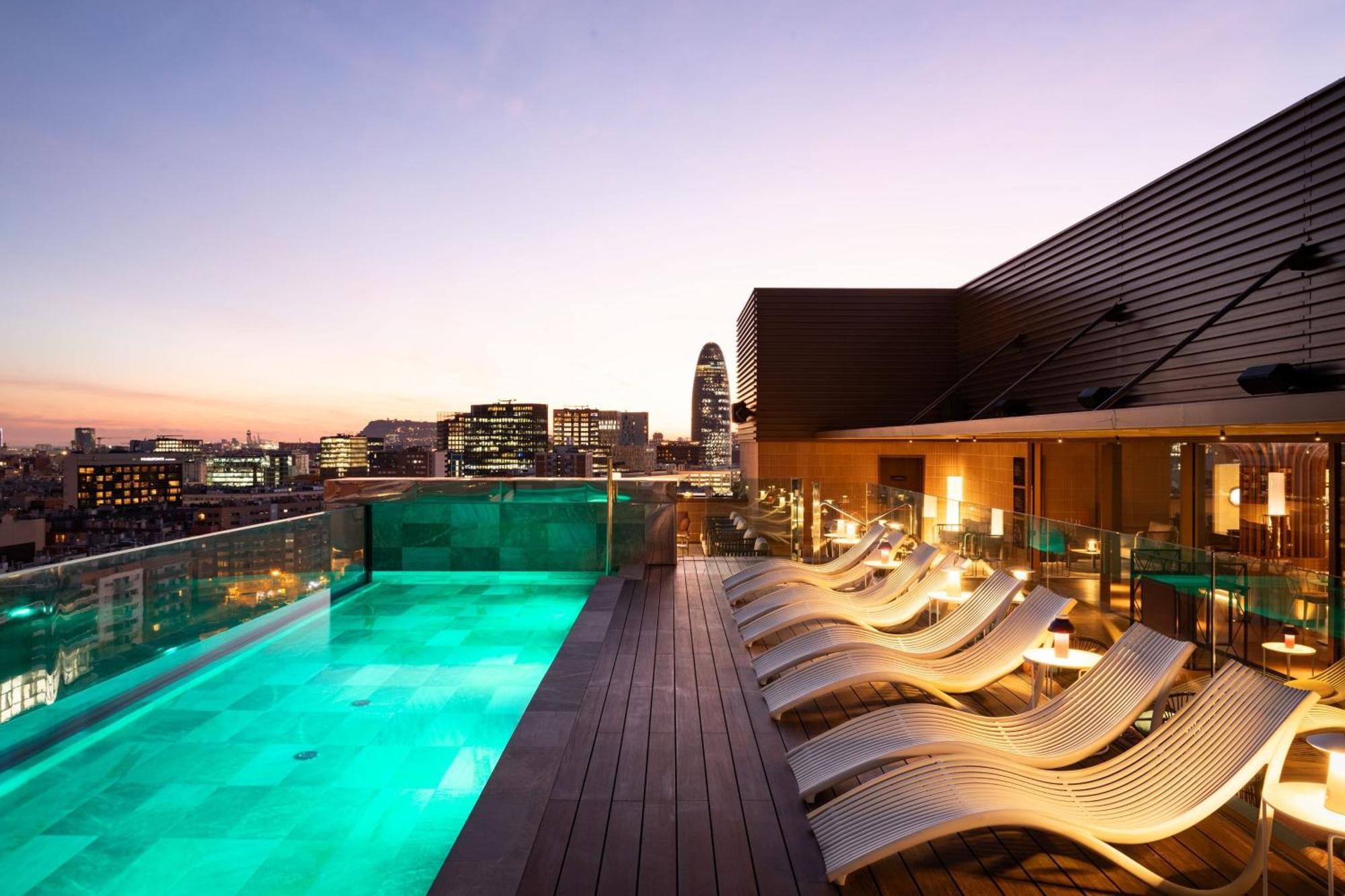Labtwentytwo Barcelona, A Tribute Portfolio Hotel By Marriott 외부 사진