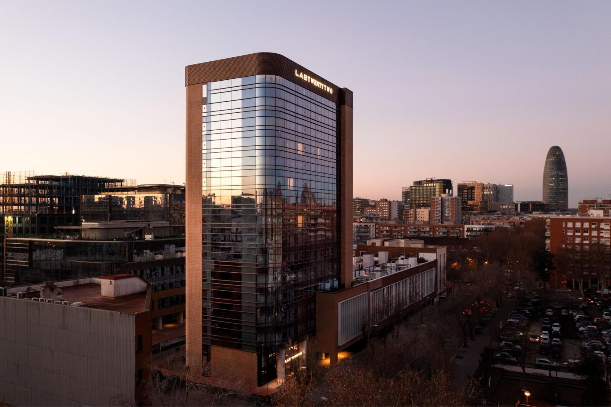 Labtwentytwo Barcelona, A Tribute Portfolio Hotel By Marriott 외부 사진